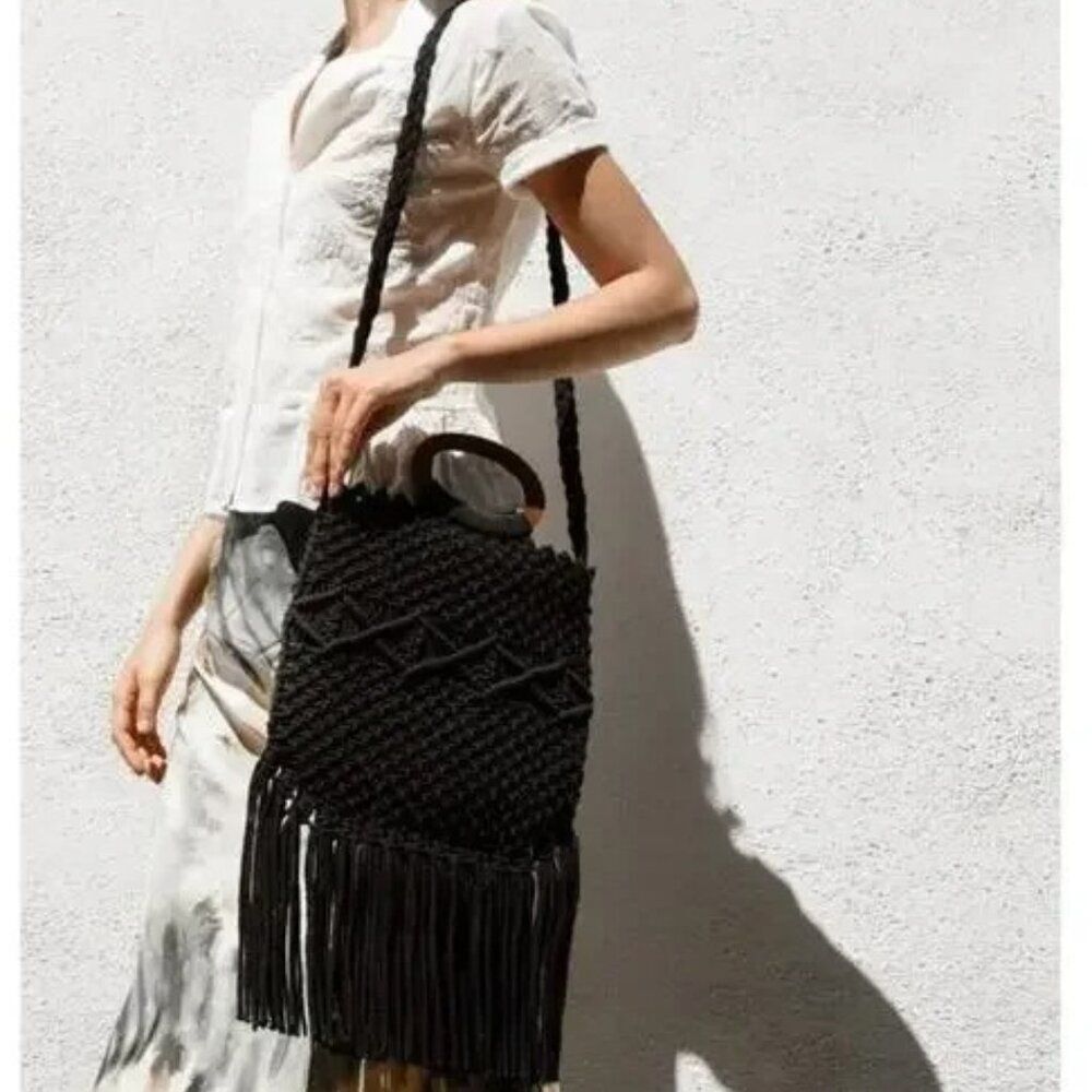 NWT Danielle Nicole Crochet Macrame Hand Bag Black Wooden Handles Boho Crossbody